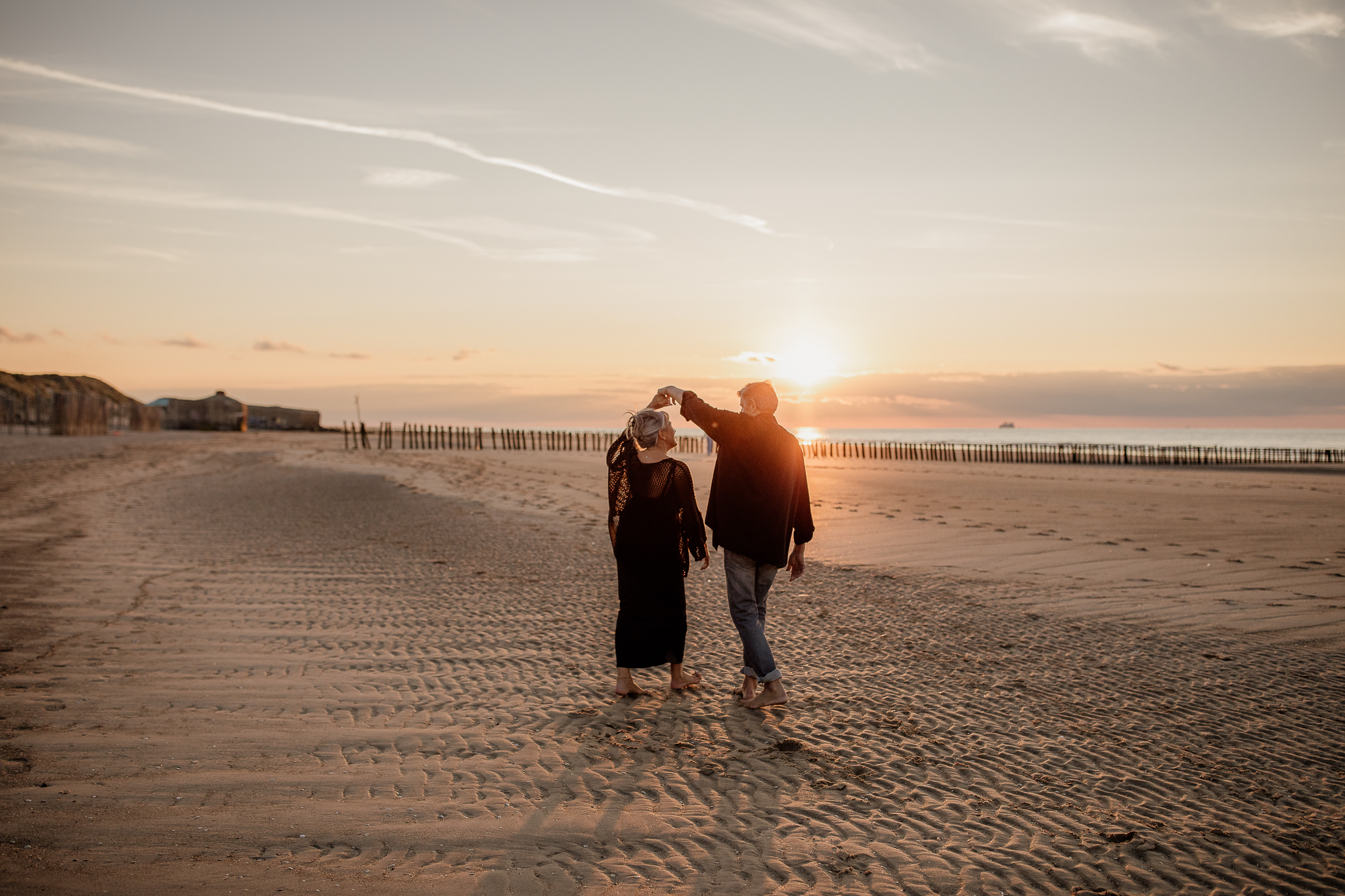 photographe couple, seance couple, seance couple sur la plage, seance photo oye plage, photographe Oise, photographe nord, photographe pas de calais, photographe lifestyle