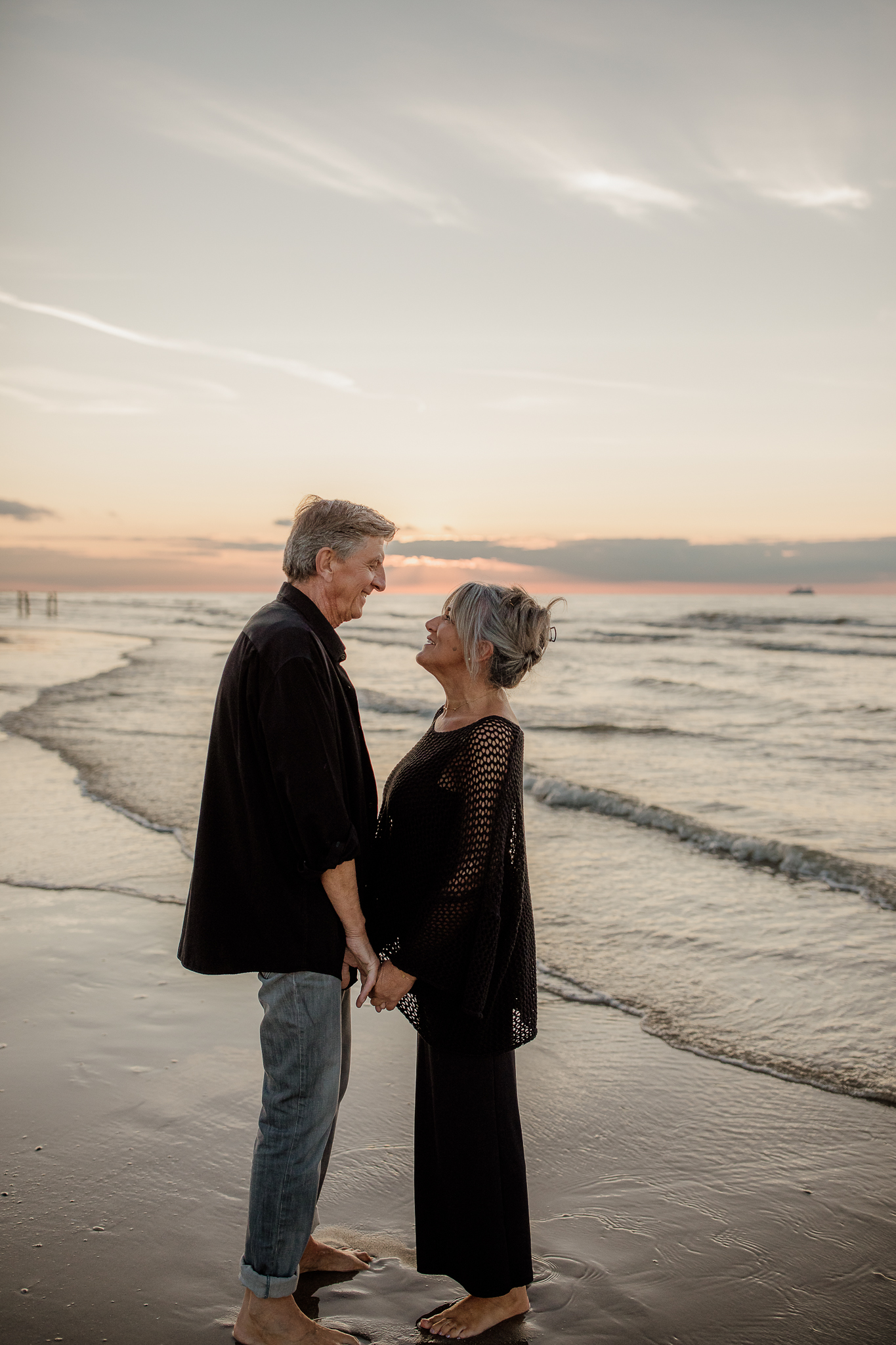 photographe couple, seance couple, seance couple sur la plage, seance photo oye plage, photographe Oise, photographe nord, photographe pas de calais, photographe lifestyle