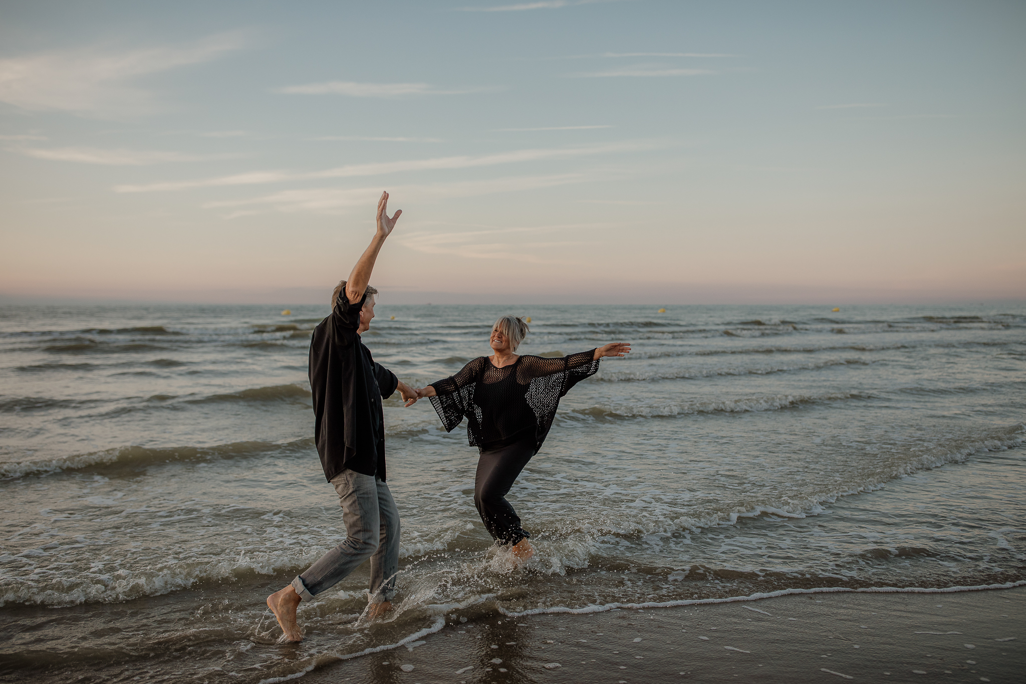 photographe couple, seance couple, seance couple sur la plage, seance photo oye plage, photographe Oise, photographe nord, photographe pas de calais, photographe lifestyle