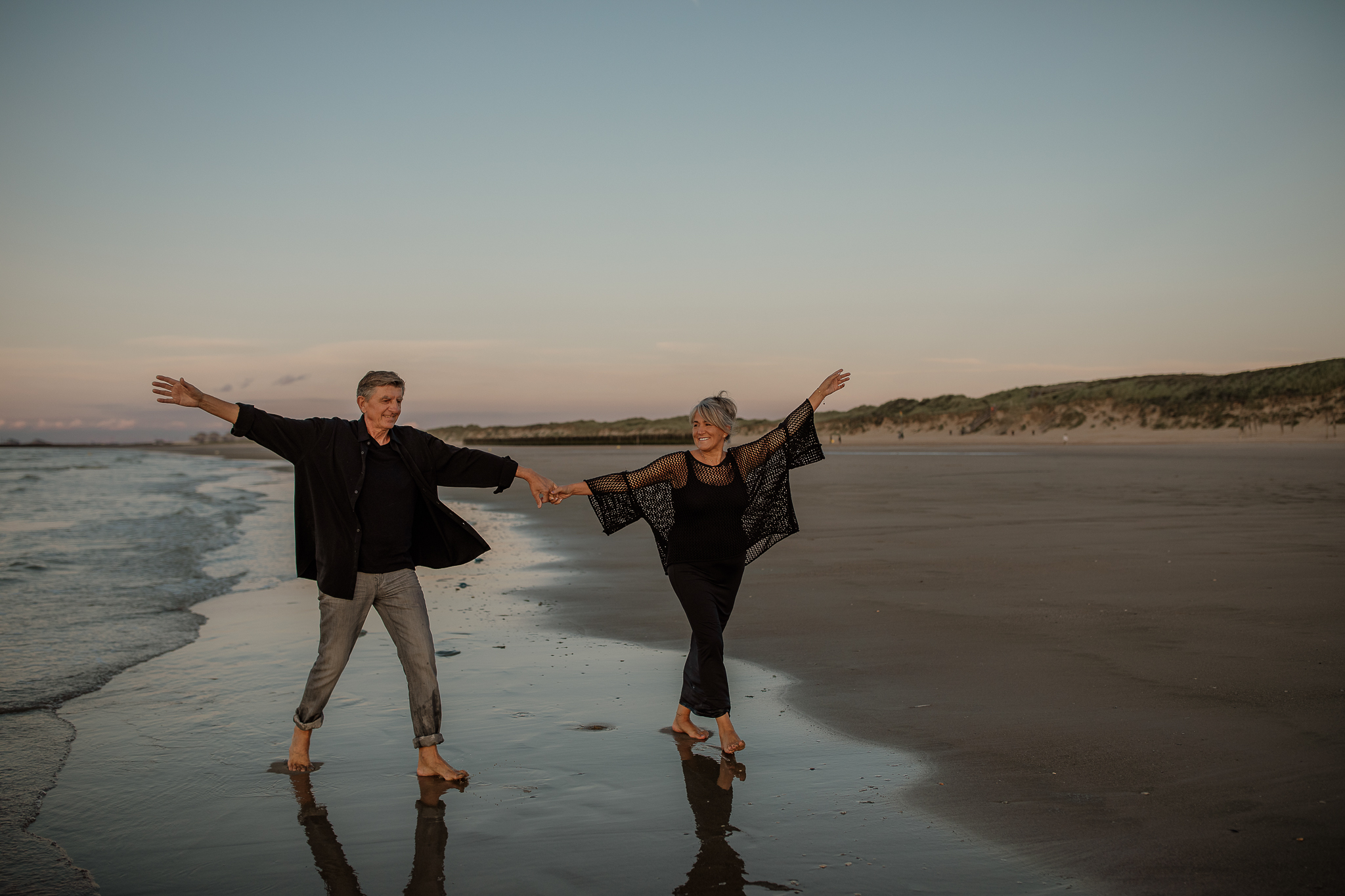 photographe couple, seance couple, seance couple sur la plage, seance photo oye plage, photographe Oise, photographe nord, photographe pas de calais, photographe lifestyle